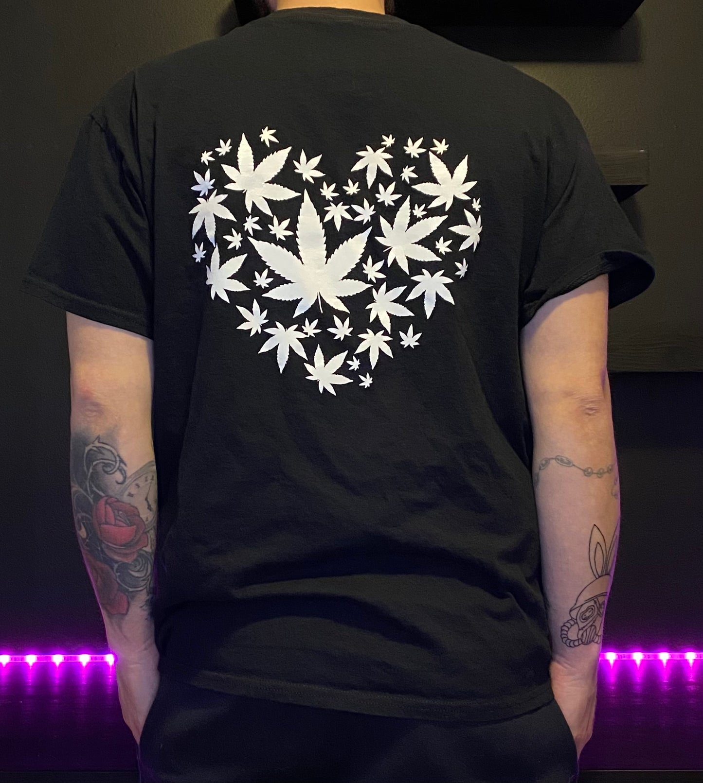 Heart 420Leaf T-Shirt