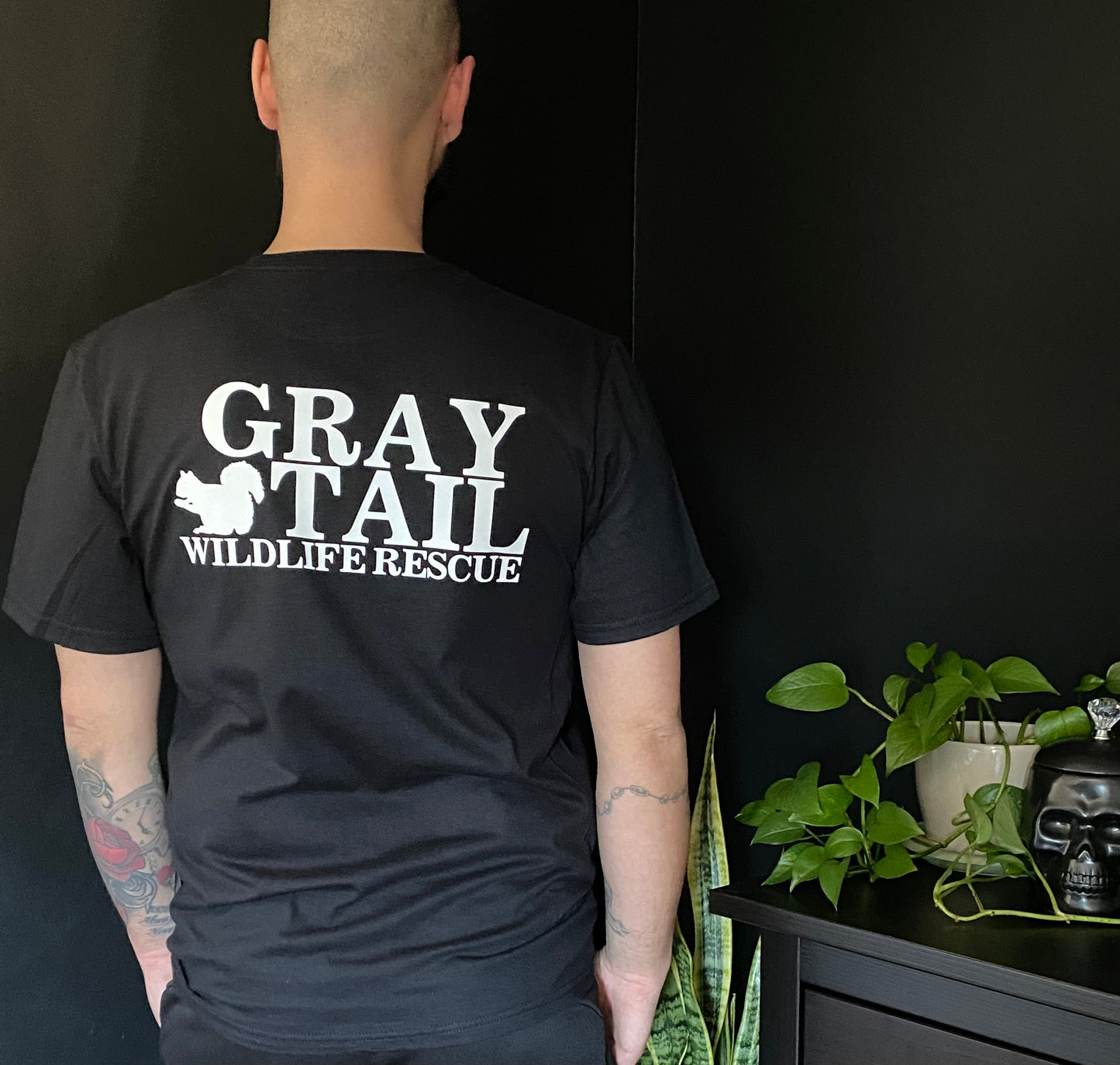 Gray Tail Wildlife Rescue - T-Shirt